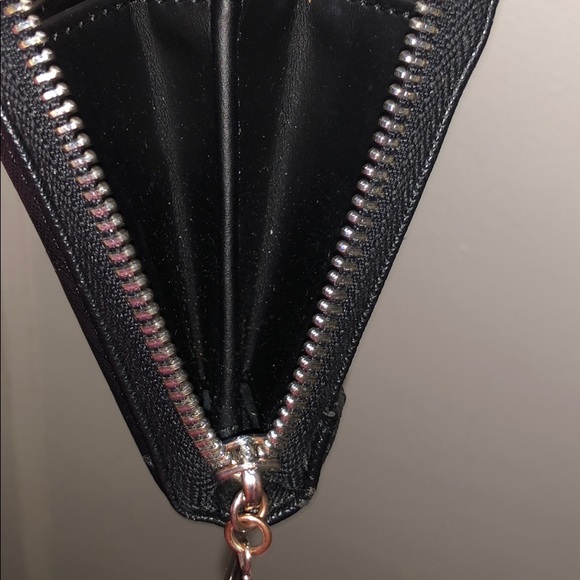 Wallet - Picture 4 of 6